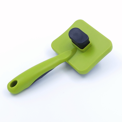 Självrensande pälsborste