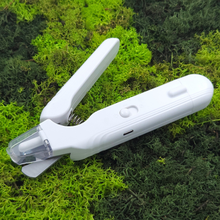 Kloklippare med LED & inbyggd Kloslip för Hund & Katt